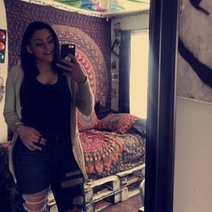 Meet your Posher, Brianna